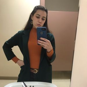 Meet your Posher, Elizabeth